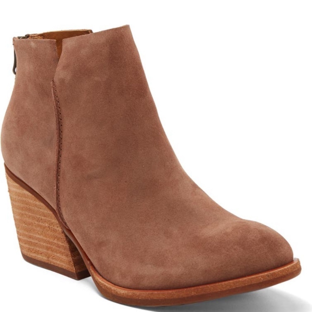 Kork-Ease Suede Leather Chandra Bootie Chunky Heel Boot Tan Brown Sz 9.5, NIB